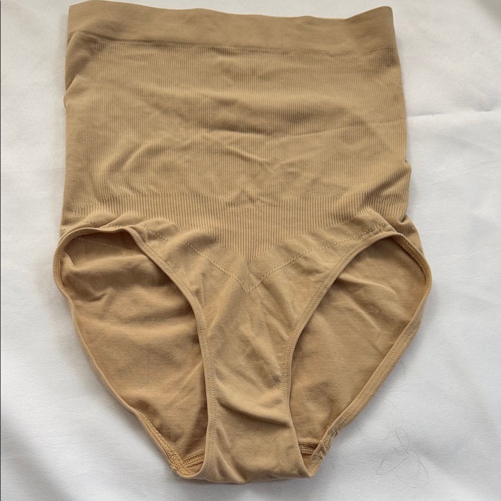 High-Waist Shaping Briefs - Nude